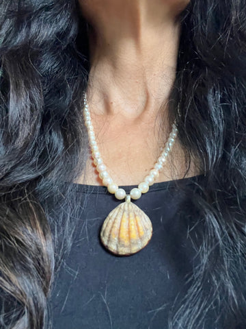 PEARL & SUNRISE SHELL|Hawaiian Shell Jewelry| Ocean Necklaces| Hand-Made in Hawaii|#5 NEW - Honorooroo Lifestyle