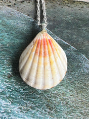 HAWAIIAN Shell pendants| Beach Jewelry #15 #16 #18 #20 #22 - Honorooroo Lifestyle
