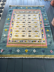 HAND-KNOTTED RUG| Modern Pastel design| Flat-Weave Wool|Area  Rug| 5.6’ x 3.10’ - Honorooroo Lifestyle