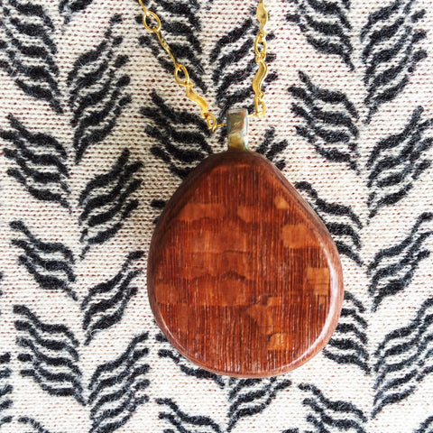 Hawaiian Sunrise/Moonrise Shell pendants|Beach Jewelry|4 - Honorooroo Lifestyle