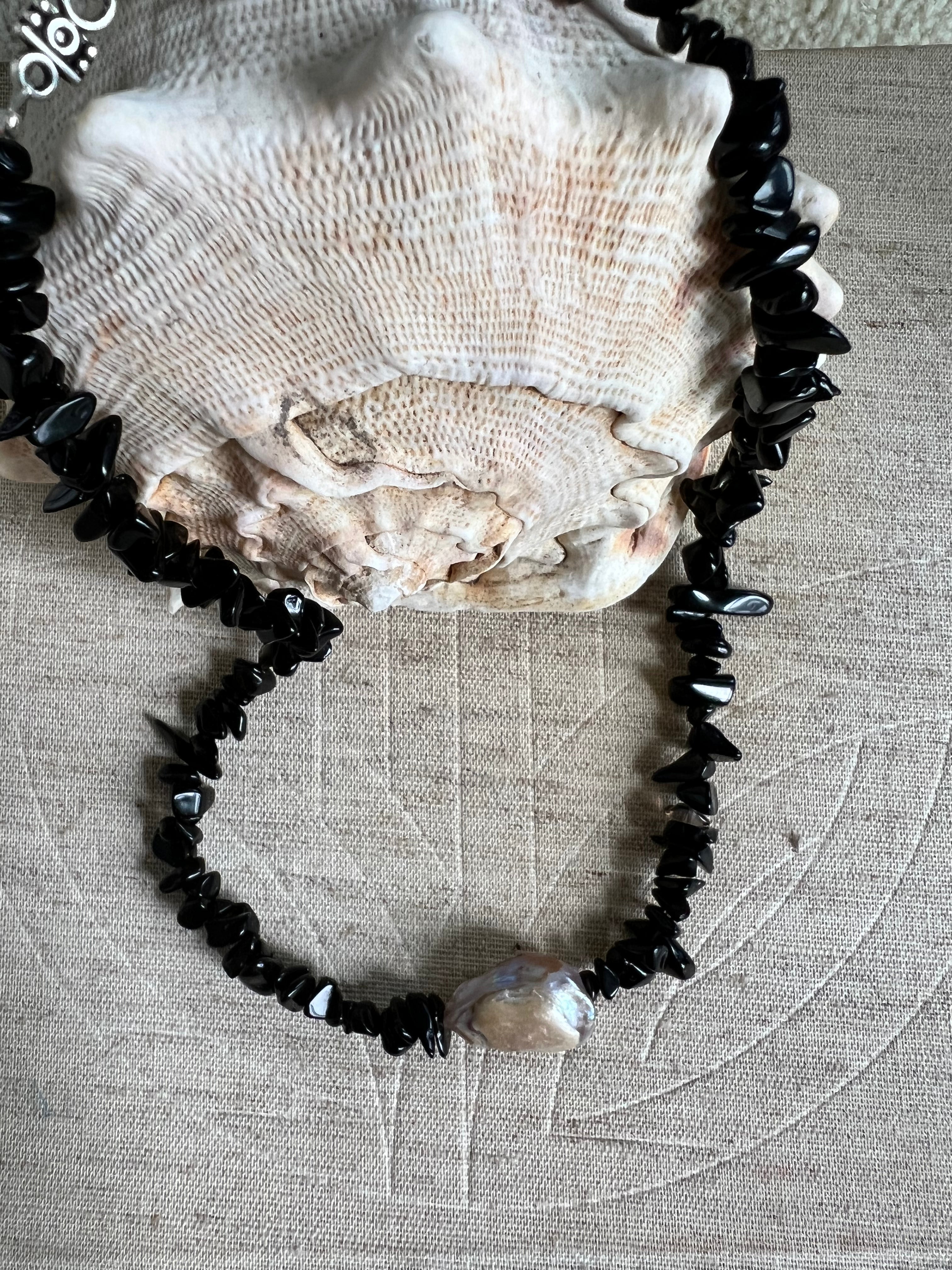 Baroque Pearl CRYSTAL Bead Necklace( Black Tourmaline) - Honorooroo Lifestyle